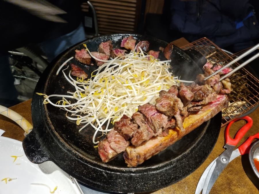 korean-must-eat_Go-Jip-Udae-Galbi