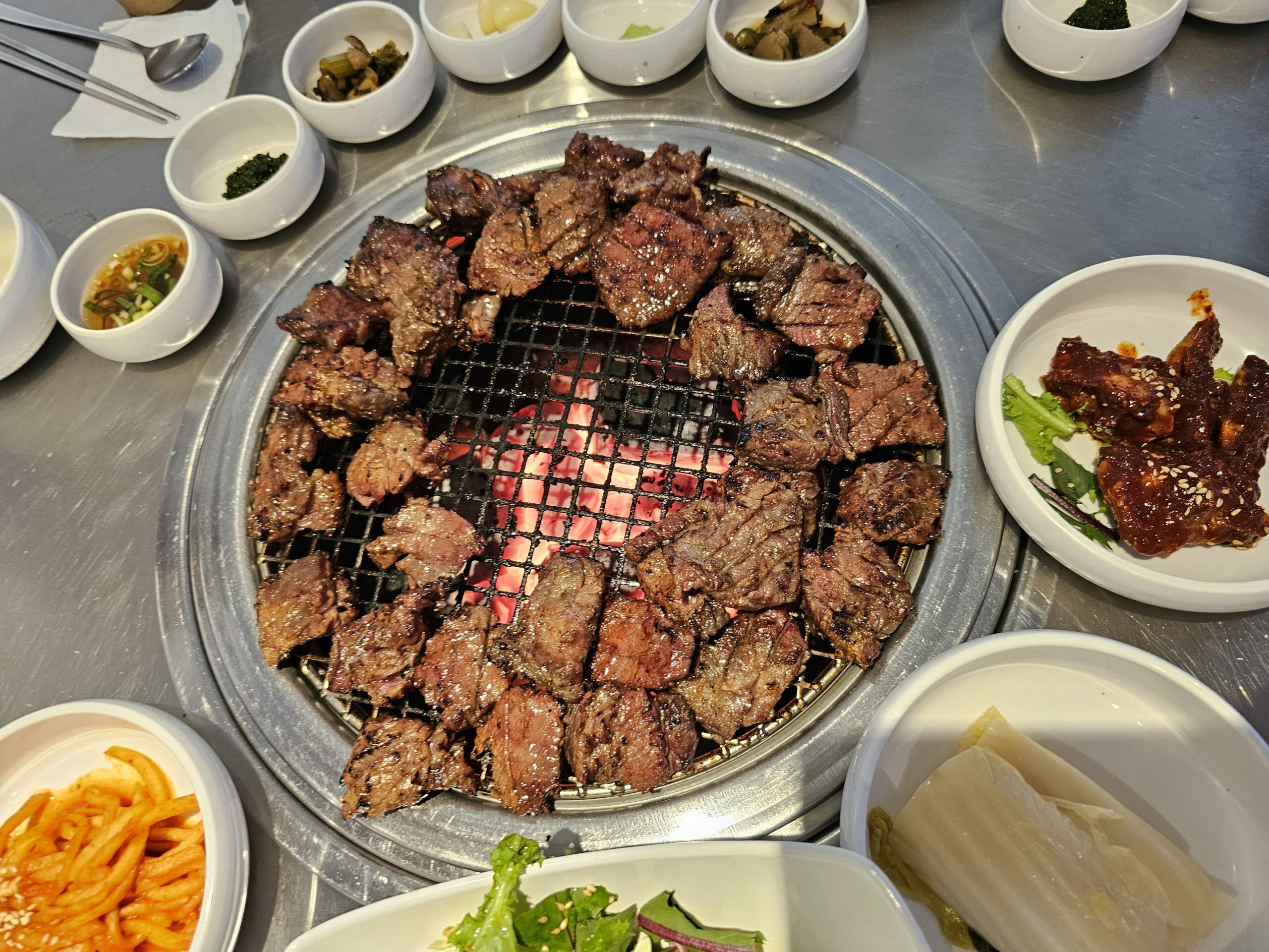 A Hidden Gem in Gangnam, Seoul: Cheong Ki Wa BBQ